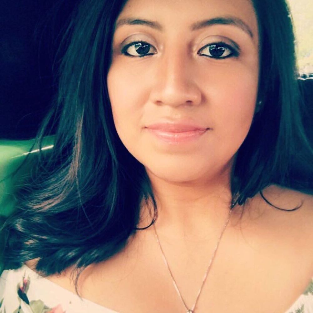 Meet your Posher, Cynthia